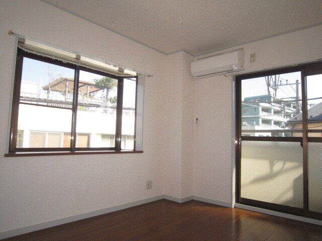 物件内観写真10　(居室)