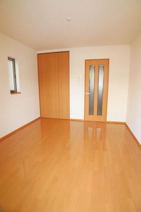 物件内観写真5　(居室)