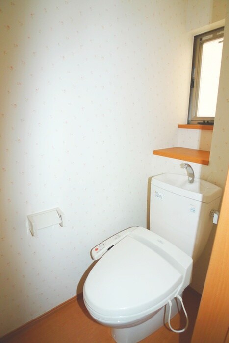 物件内観写真9　(トイレ)