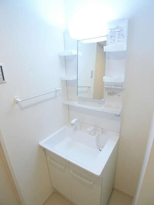 物件内観写真13　(洗面)