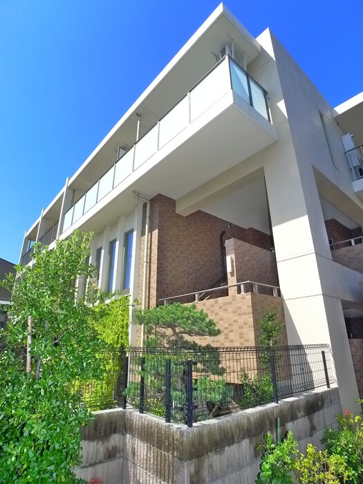 物件外観写真5　(外観写真)