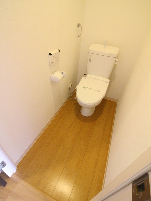 物件内観写真11　(トイレ)