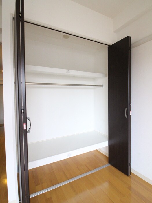 物件内観写真16　(収納)