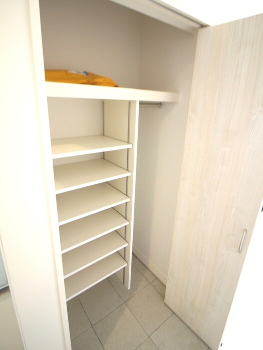 物件内観写真16　(内観写真)