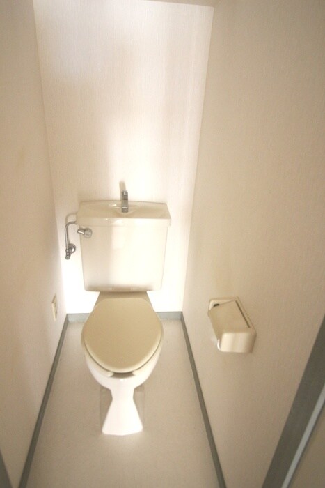 物件内観写真9　(トイレ)