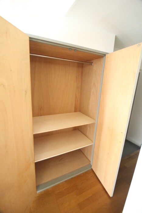 物件内観写真15　(収納)