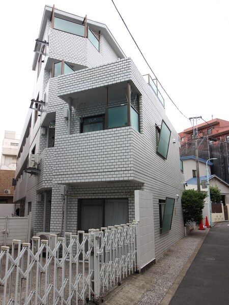 ｷｿｰﾋﾞｸﾄﾘｱﾏﾝｼｮﾝ学芸大学（304）外観写真