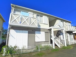 コ－ポ村野外観写真