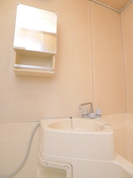 物件内観写真13　(洗面)