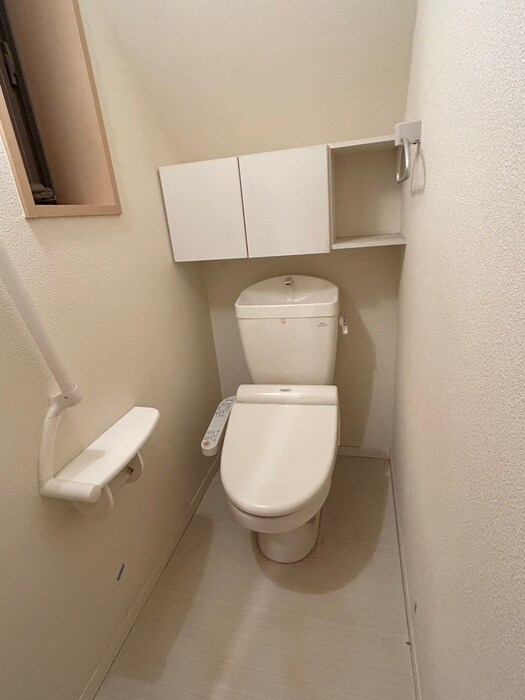 物件内観写真17　(トイレ)