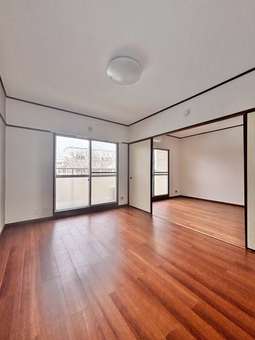 物件内観写真7　(居室)