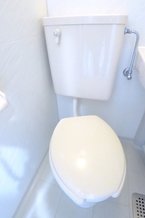 物件内観写真15　(トイレ)