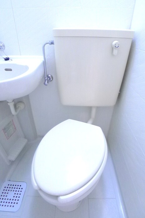 物件内観写真16　(トイレ)