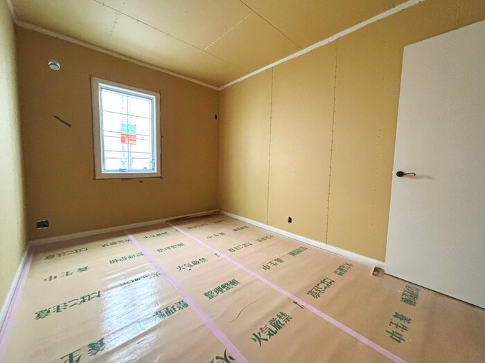 物件内観写真8　(居室)