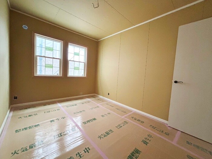 物件内観写真8　(居室)