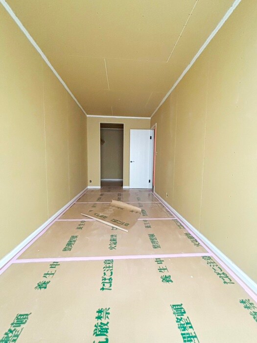 物件内観写真9　(居室)