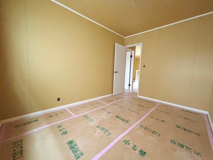 物件内観写真9　(居室)