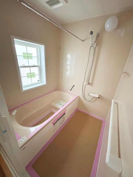 物件内観写真11　(バス／シャワールーム等)