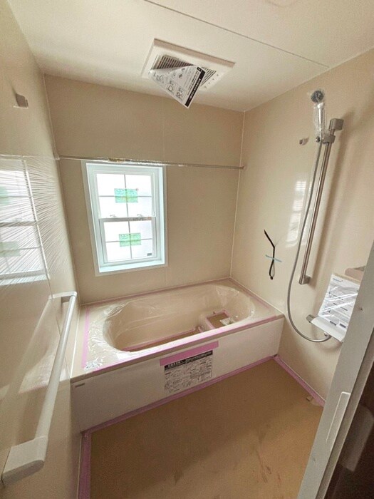 物件内観写真11　(バス／シャワールーム等)