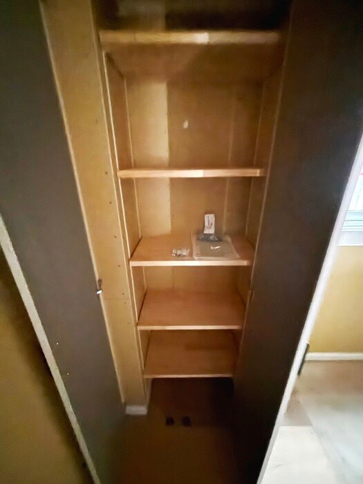 物件内観写真16　(収納)