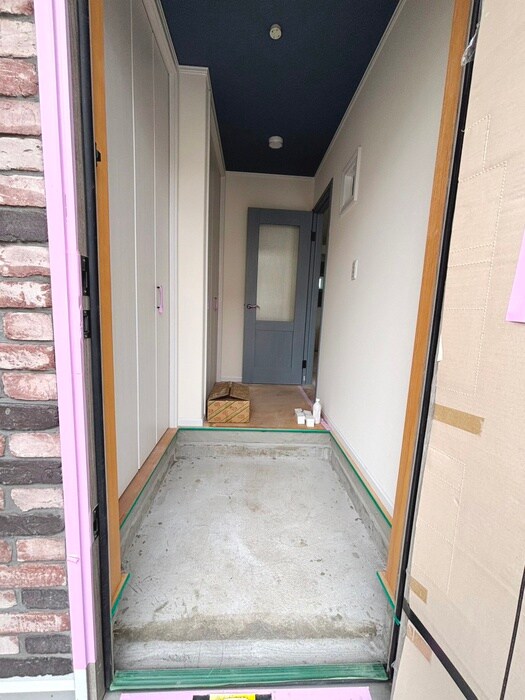 物件内観写真19　(玄関)