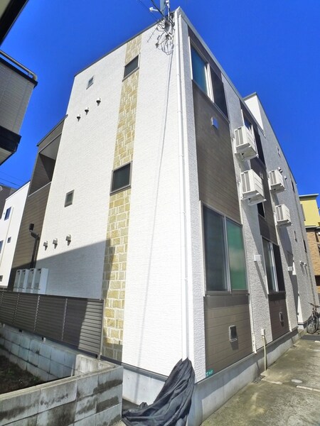 アジュール小岩外観写真