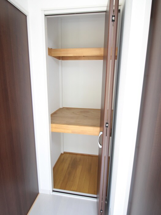 物件内観写真20　(収納)
