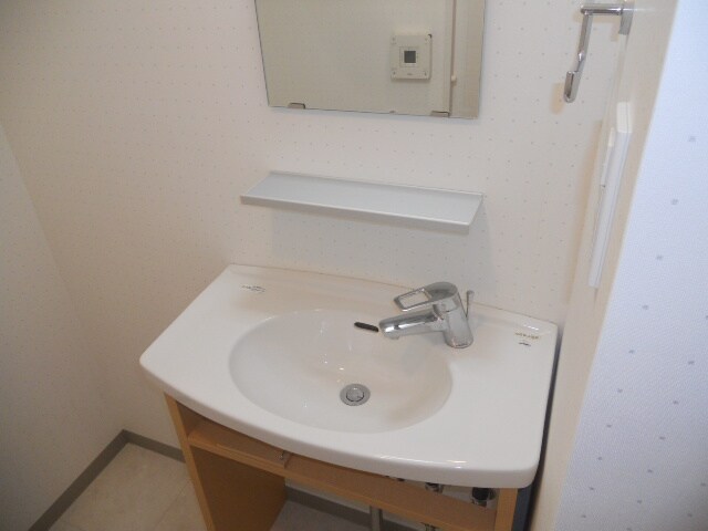 物件内観写真11　(洗面)