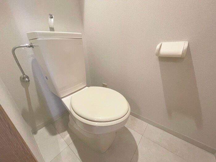 物件内観写真13　(トイレ)