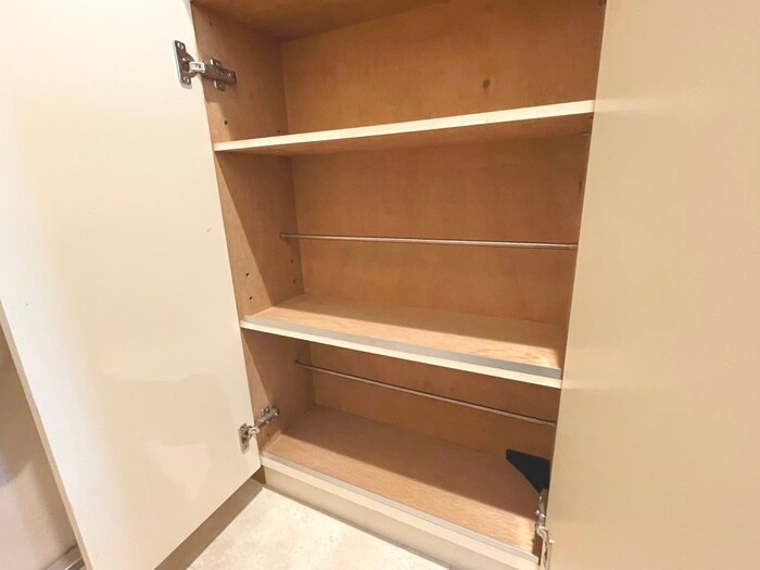 物件内観写真15　(靴箱)
