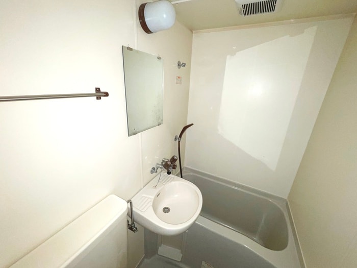 物件内観写真10　(洗面)