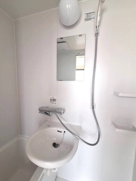 物件内観写真9　(洗面)