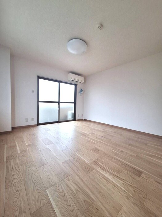 物件内観写真17　(居室)