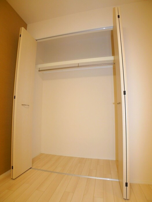 物件内観写真9　(収納)