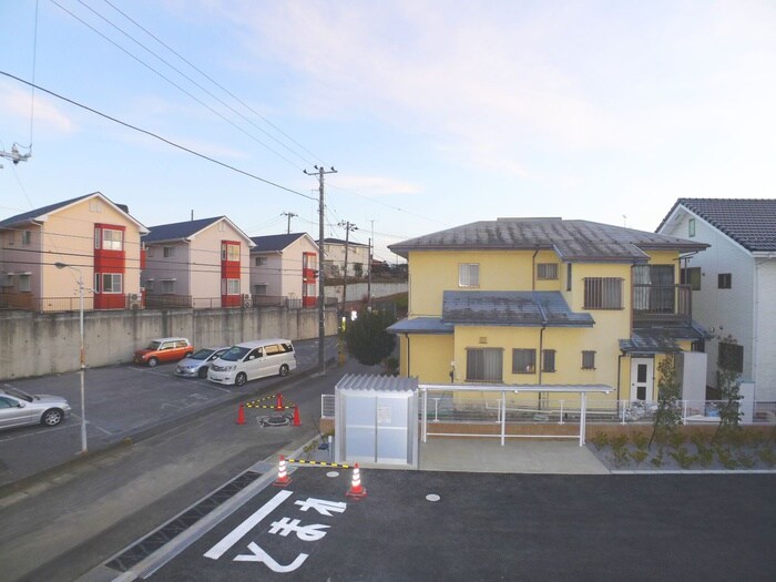 物件内観写真22　(室内からの展望)