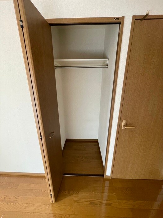 物件内観写真9　(収納)