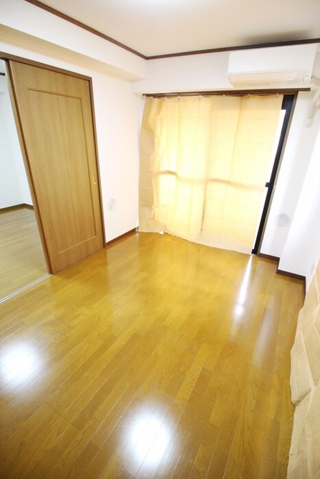 物件内観写真13　(居室)