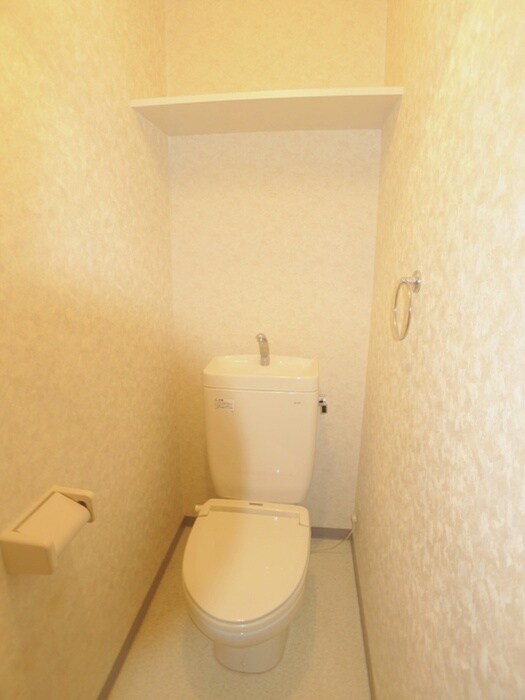 物件内観写真14　(トイレ)