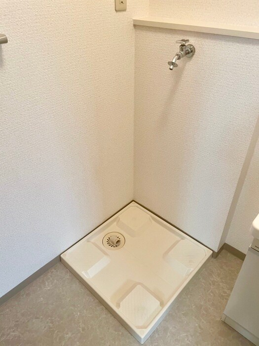 物件内観写真19　(洗濯機置場)