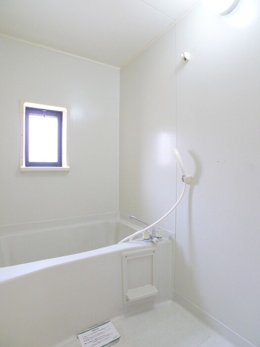 物件内観写真13　(バス／シャワールーム等)