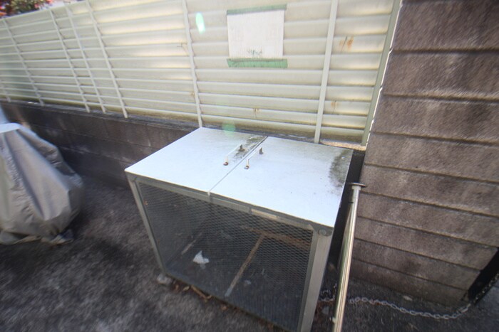 物件外観写真4　(建物設備)