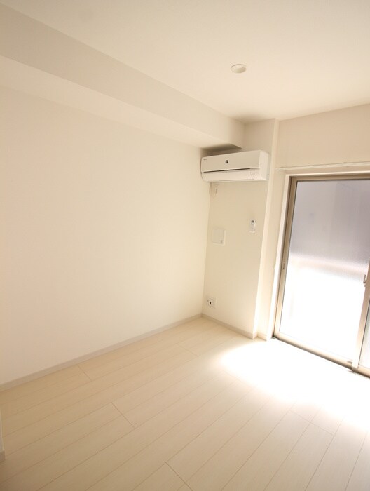 物件内観写真12　(居室)