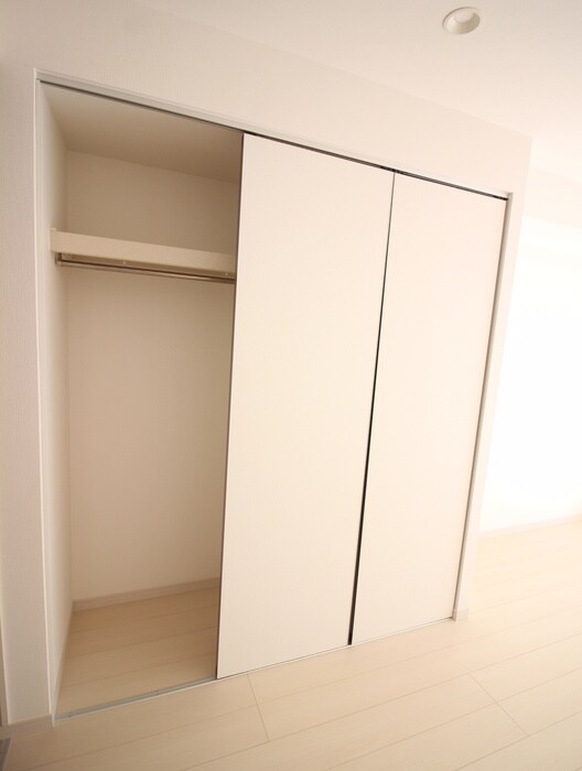 物件内観写真18　(収納)