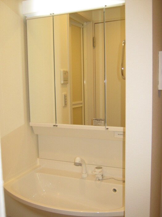 物件内観写真15　(洗面)