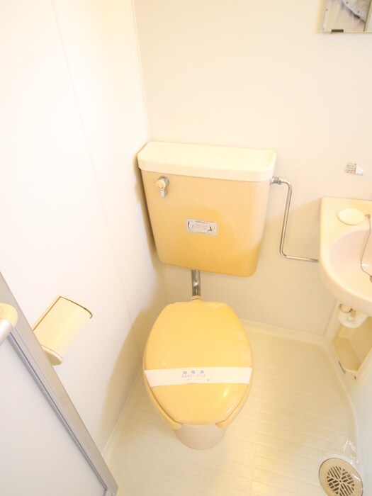 物件内観写真11　(トイレ)