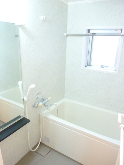物件内観写真12　(バス／シャワールーム等)