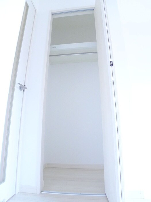 物件内観写真16　(収納)