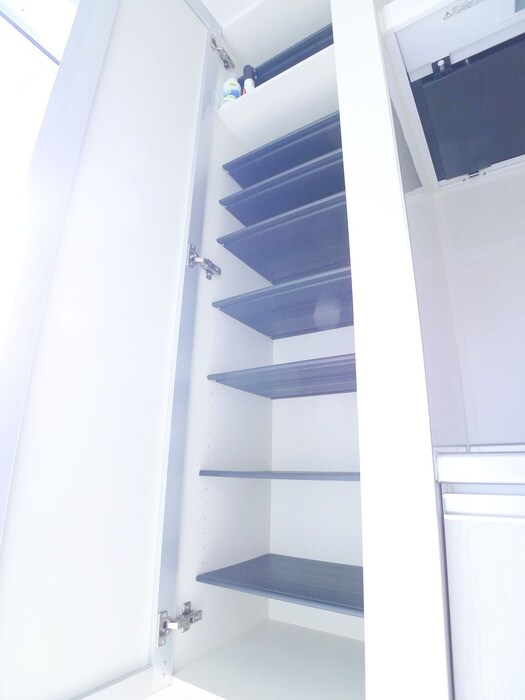 物件内観写真18　(靴箱)