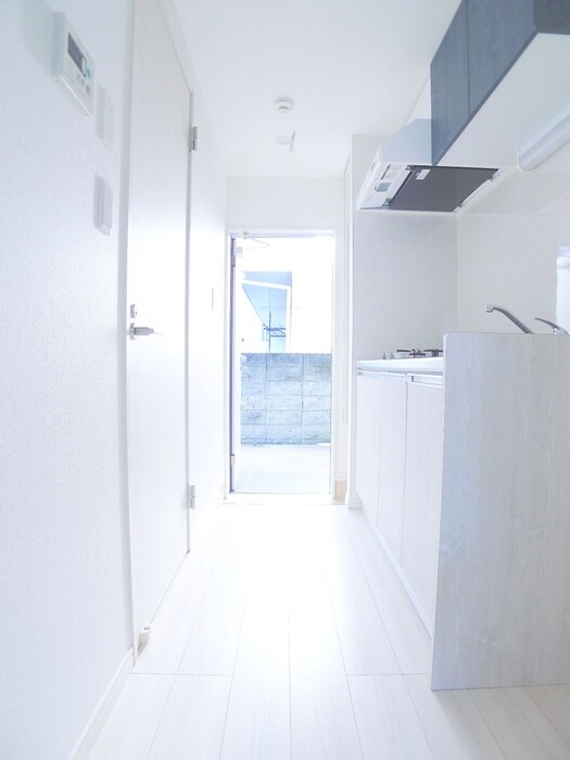 物件内観写真19　(廊下)