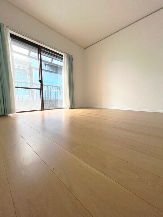 物件内観写真7　(居室)